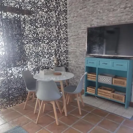 La Casita De Valencina Apartment *